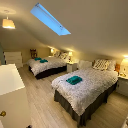 The Nurseries بويل